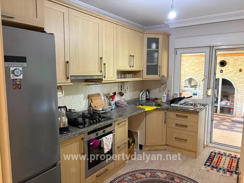 Dalyan Gülpınar 1000m2 Grundstück Innerhalb 4+2 Zu Verkaufende Villa