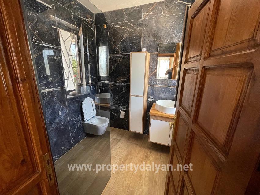 Luxuriöse 4+1-zimmer-villa Auf Einem 7000 M² Großen Grundstück Mit Blick Auf Den Strand Von Dalyan Iztuzu Zu Verkaufen