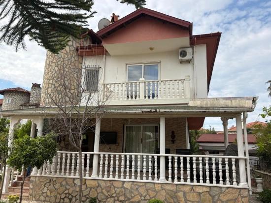 3+1 Villa Zum Verkauf Auf Einem 500 M² Großen Grundstück In Dalyan Gülpınar