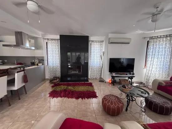 Eckgrundstück Mit 980 M² Und 5+1 Zimmern In Dalyan, Maraş, Zu Verkaufen.