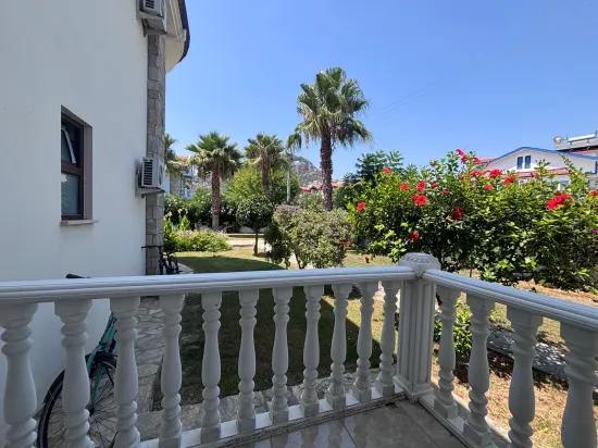 Eckgrundstück Mit 980 M² Und 5+1 Zimmern In Dalyan, Maraş, Zu Verkaufen.