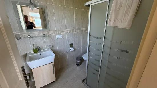 In Dalyan Gökbel mit See- und Meerblick 4+1 Villa zu verkaufen