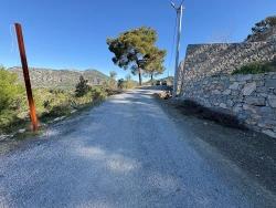 Feld Zu verkaufen in Gökbel Bz. Ortaca - Gehäuse-Zonierung - 1.000 m²
