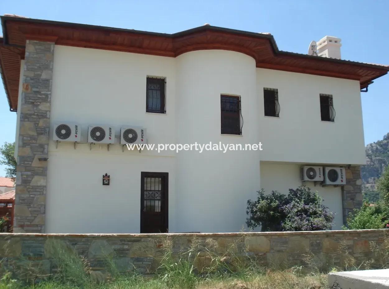 In Dalyan Gülpınar Dalyan Villa Für Verkauf Luxus-Villa In Grundstück Von 800M2 Innerhalb Der Empfohlenen 4 1