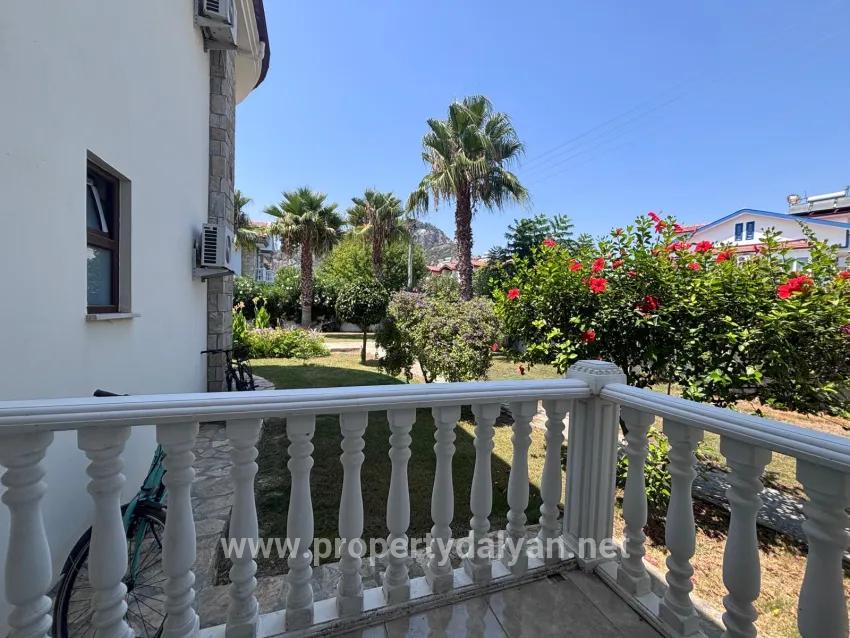 Corner Plot Of 980m2 With 5+1 Rooms For Sale In Dalyan, Maraş.