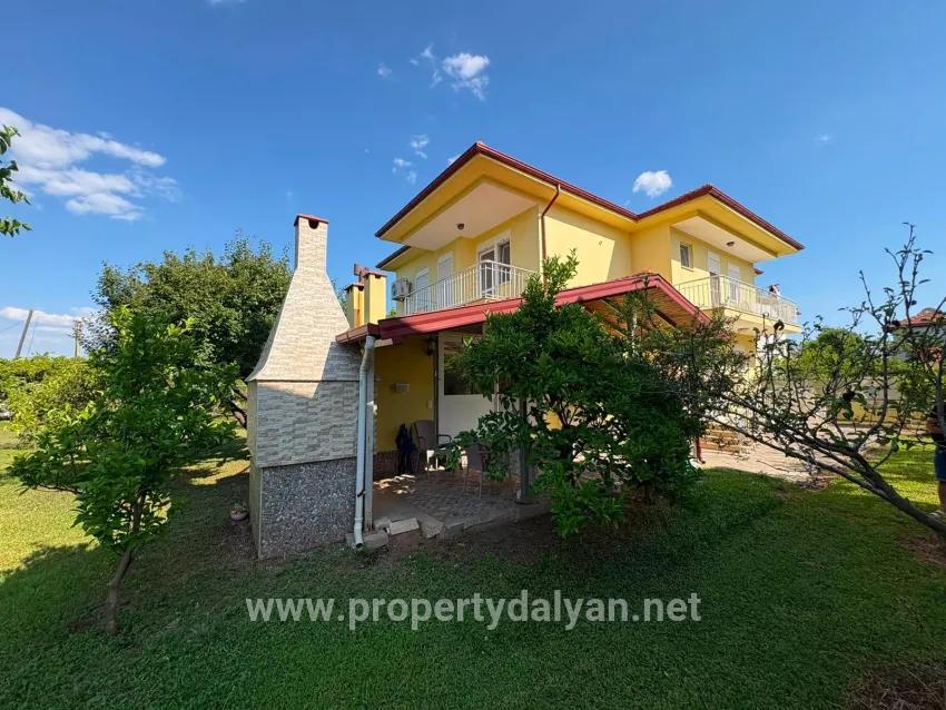 Dalyan Gülpınar 1000m2 Plot Of Land Inside 4+2 For Sale Villa
