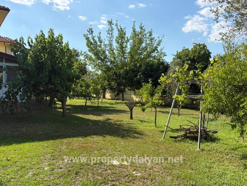 Dalyan Gülpınar 1000m2 Plot Of Land Inside 4+2 For Sale Villa