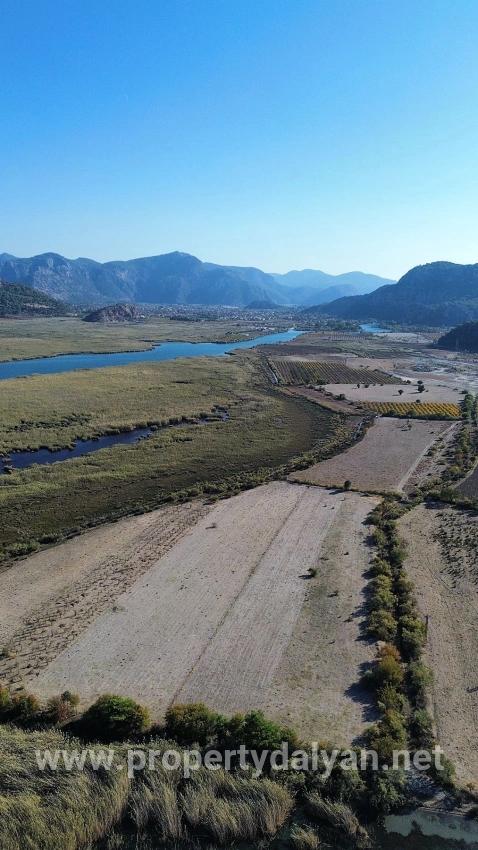 3210m2 2b Land For Sale In Çandır, Right On The Lakefront