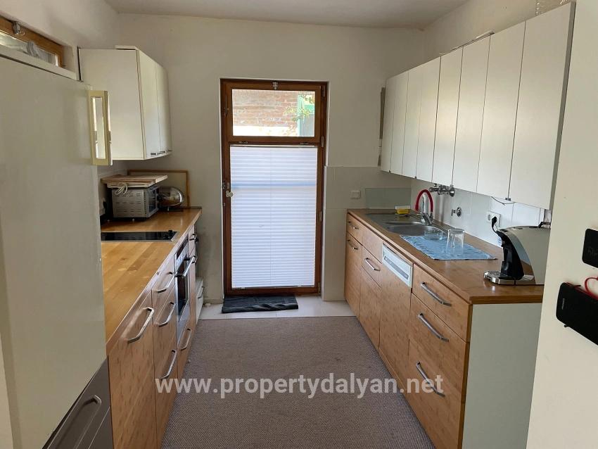 Detached Single-story House For Sale On A 2882 M2 Plot In Eskiköy.