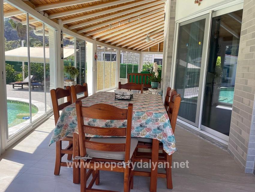 4+1 Villa For Sale On A 720m2 Plot In Dalyan Gülpınar