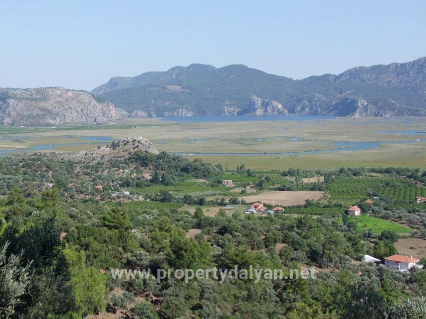 1252m2 Land For Sale With Lake View In Çandır