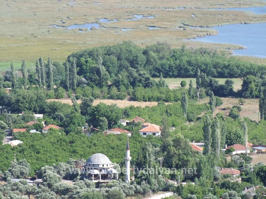 1252m2 Land For Sale With Lake View In Çandır