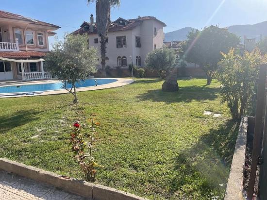 4+1 Villa For Sale On A 1000m2 Plot In Dalyan