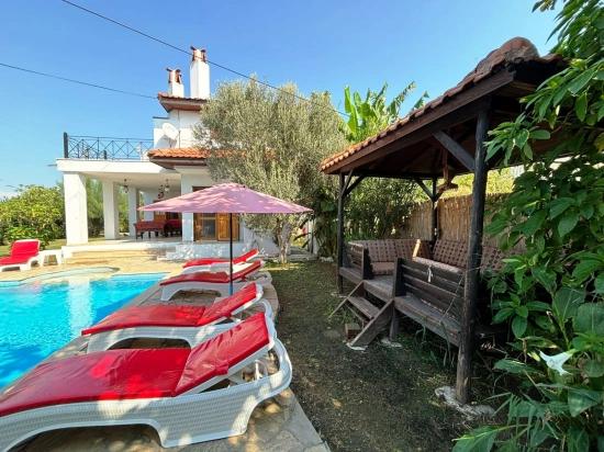 Villa For Sale On A 600m2 Plot In Dalyan Arıkbaşı