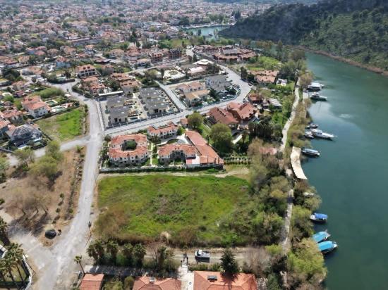 2600m2 Land For Sale In Dalyan Gülpınar, Next To The Canal, With 20% Tourism Zoning