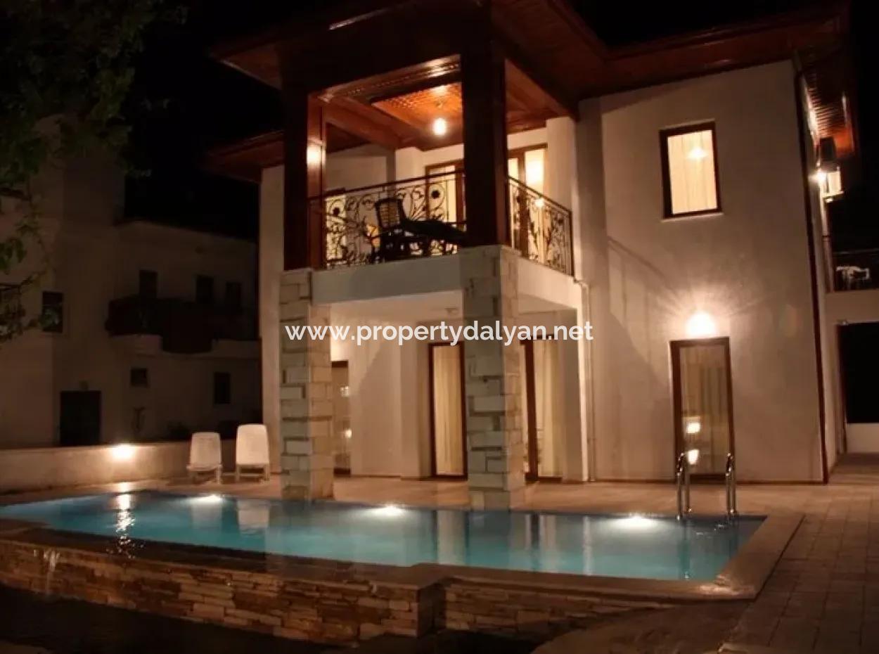For Sale Luxury Villa In Plot Of 388M2 In 4 1 For Sale Bargain Villa For Sale Made