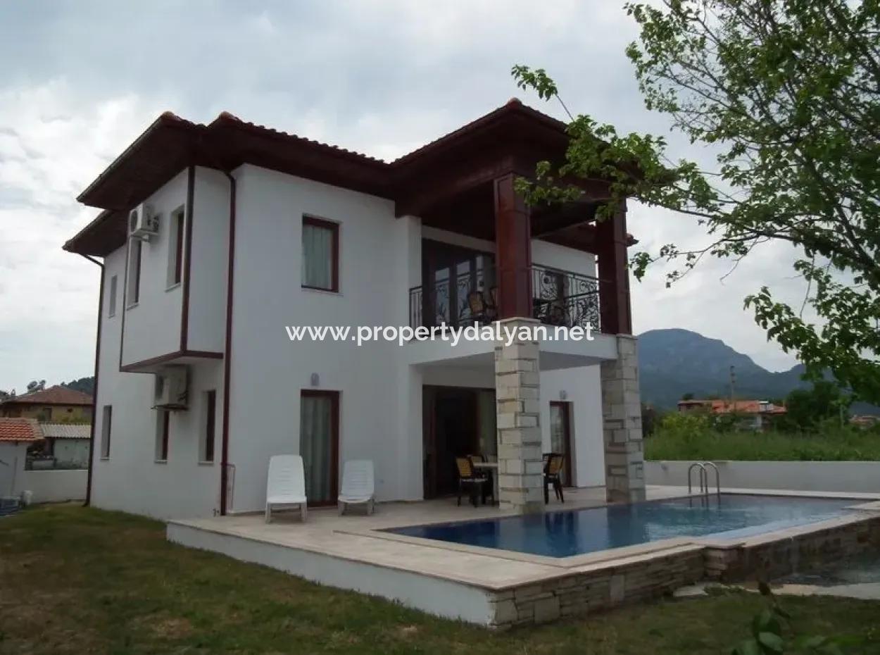 For Sale Luxury Villa In Plot Of 388M2 In 4 1 For Sale Bargain Villa For Sale Made