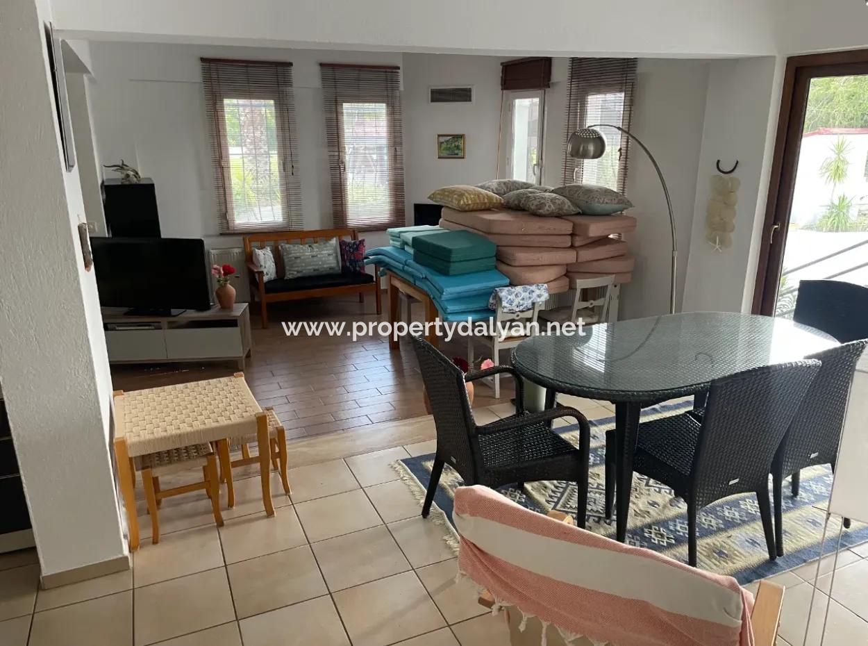 Villa For Sale In Okçular On 1007M2 Plot