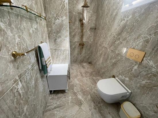Продается Vip-вилла В Гёкбеле, На Участке Площадью 5000 М2 С Полным Видом На Море.