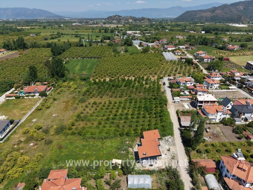 Okçular'da 1050m2 Köy Yerleşik Alanında Satılık Arsa