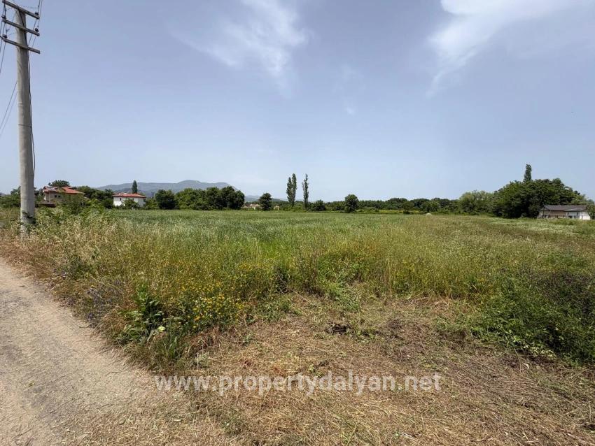 Ortaca Okçular Mah. Satılık Arsa - Konut İmar Durumlu - 2.390 m²