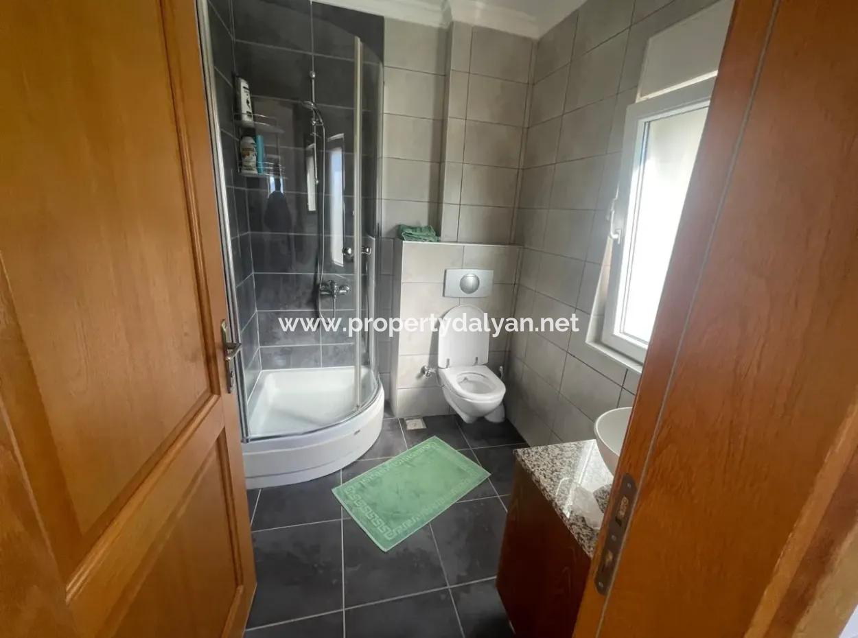 Dalyan Gülpınar'da 6000M2 Arsa İçerisinde 4+2 Satılık Villa