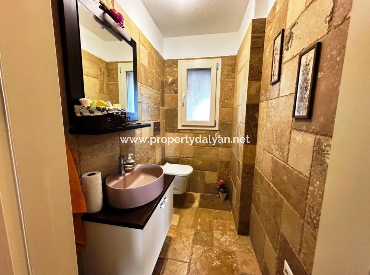 Dalyan Maraşda 5000M2 Arsa İçinde 3+1 Satılık Villa