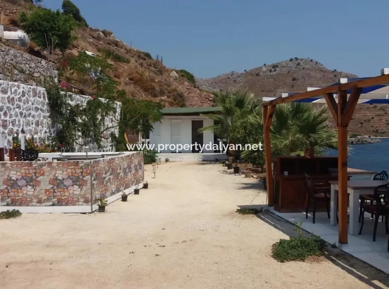 Bozburunda Satılık Villa Denize Sıfır Satılık Özel Koy