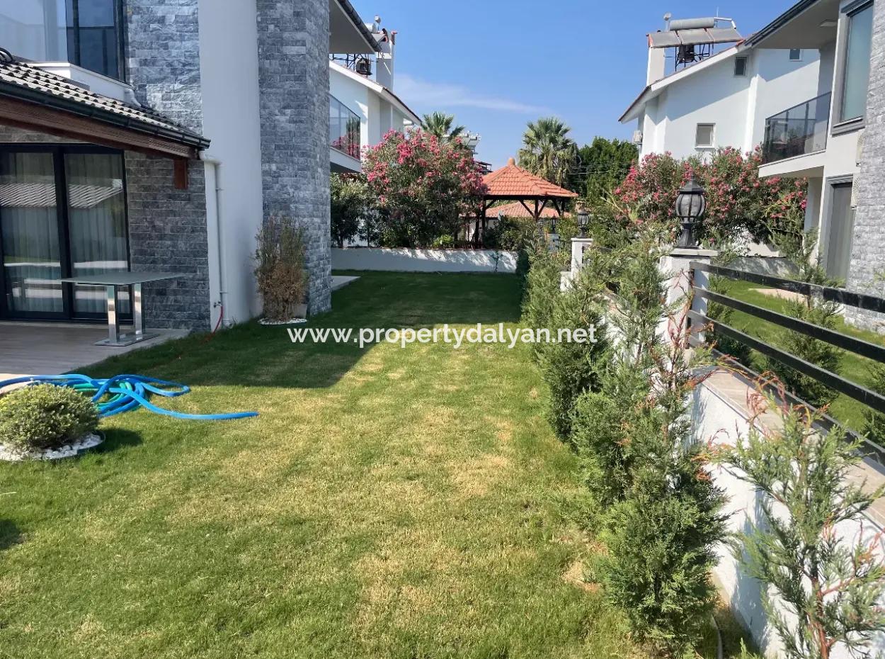 Dalyan'da 4+1 Satılık Villa
