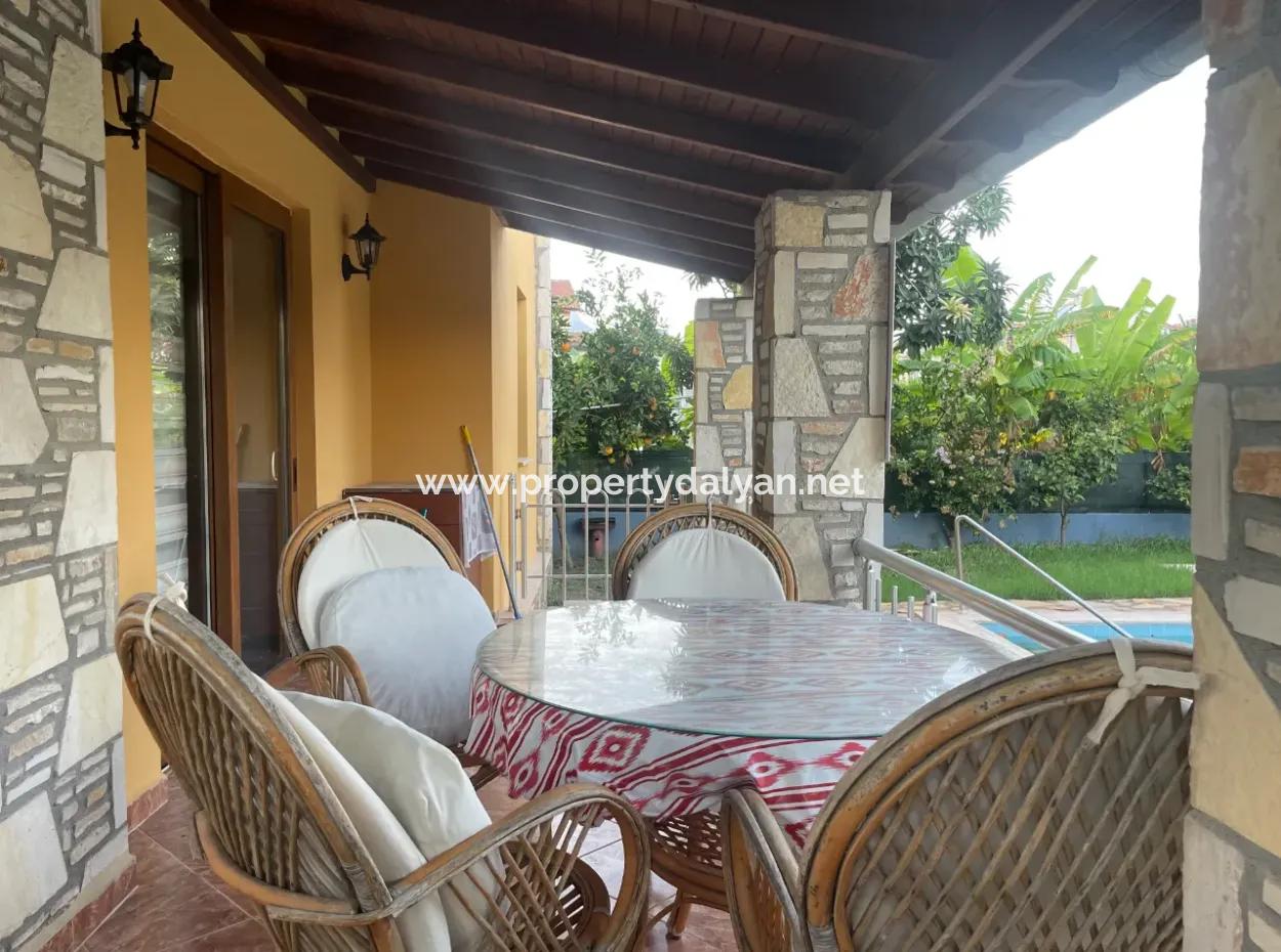 Dalyan Gülpınar 500M2 Arsa İçinde Köşebaşı Satılık 3+1 Villa