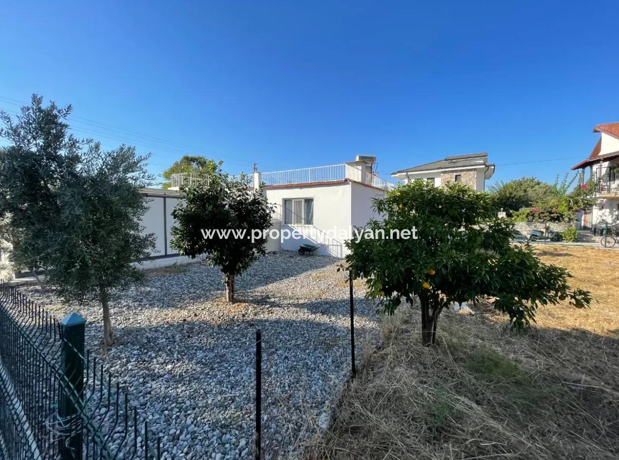 Dalyan Maraşda 677M2 Arsa İçinde Satılık Mustakil Villa Ev